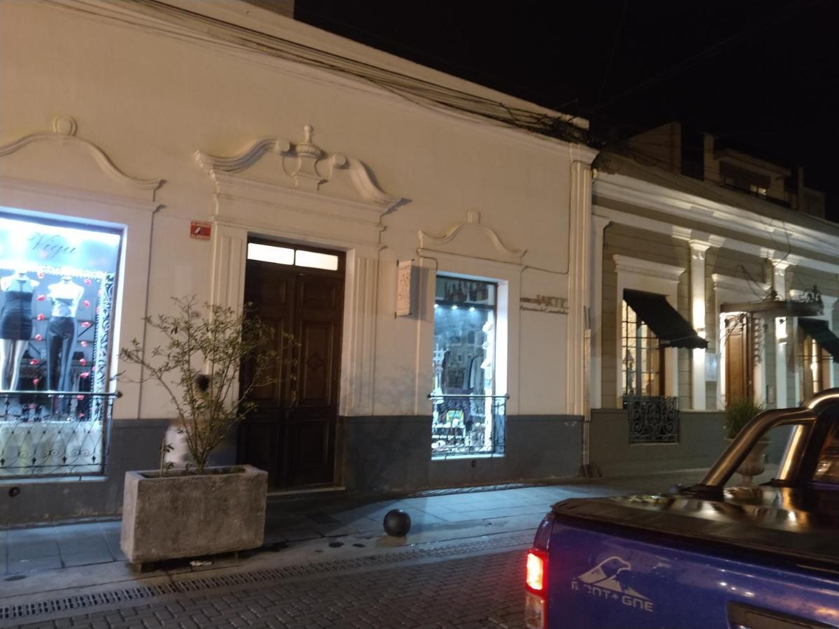 Caseros Apartment